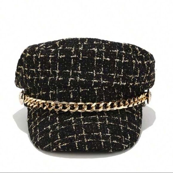 Women’s Tweed Chain Newsboy Cap – Chic & Elegant